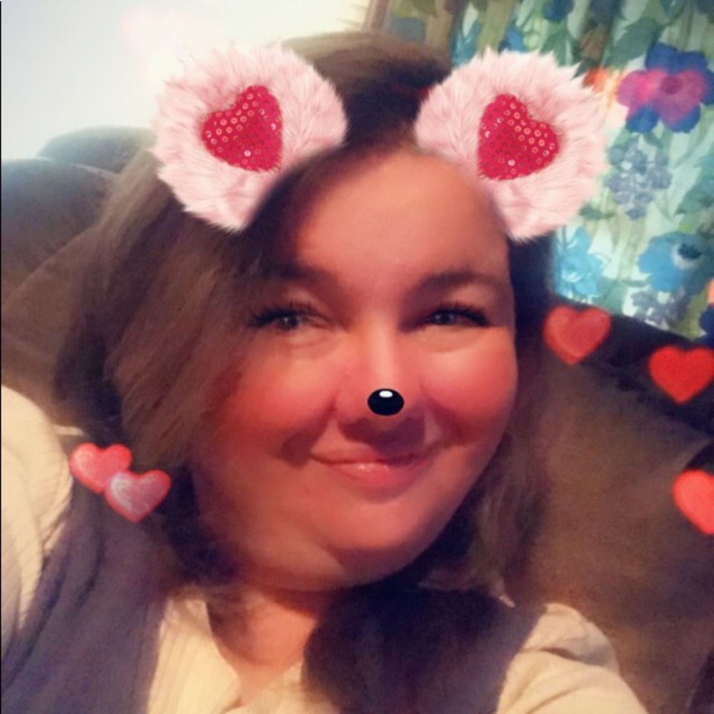 Meet your Posher, Annita